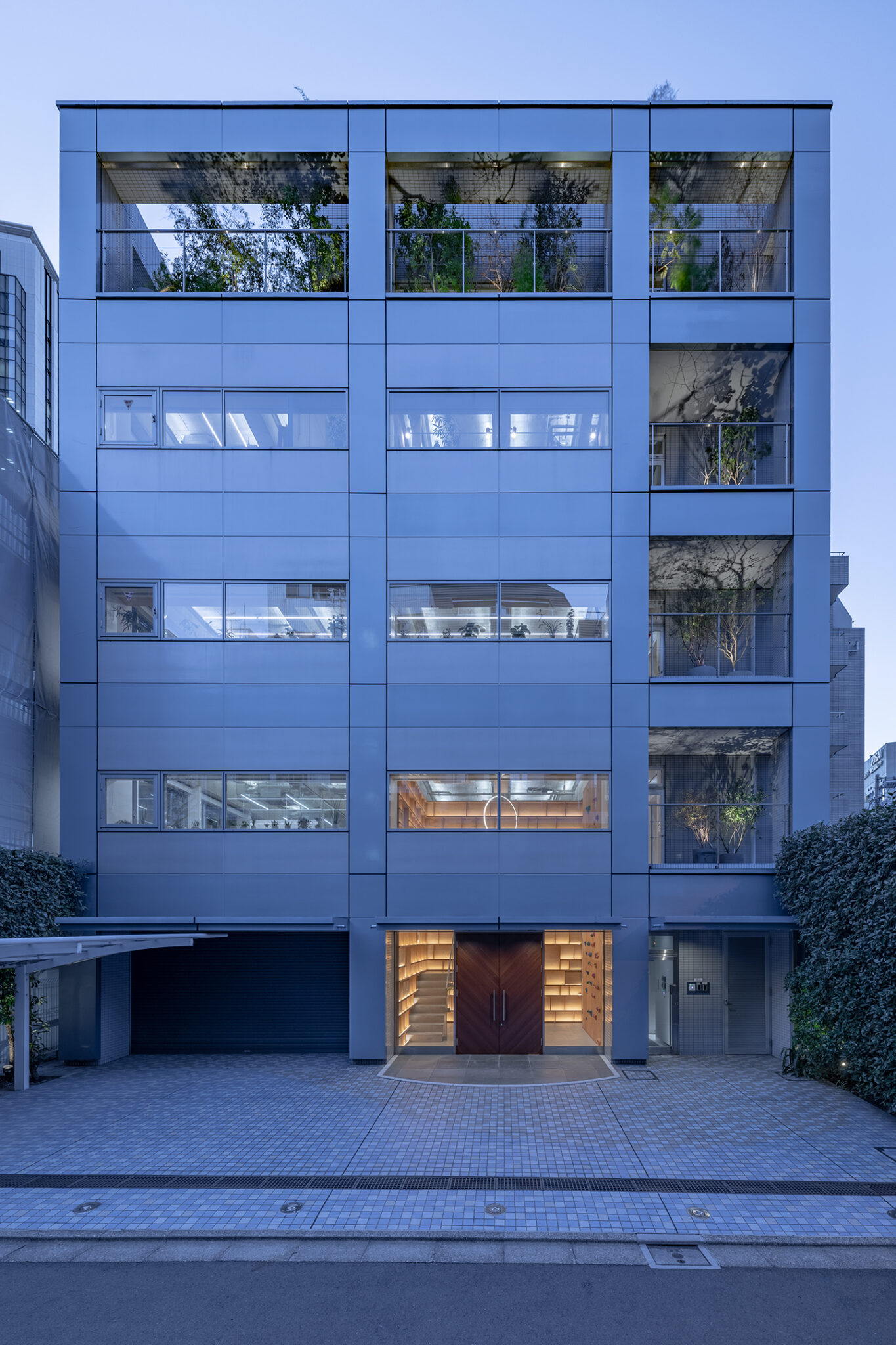 ゆうじ様製作依頼 外資系企業オフィスビル ゆうじ様製作依頼 外資系