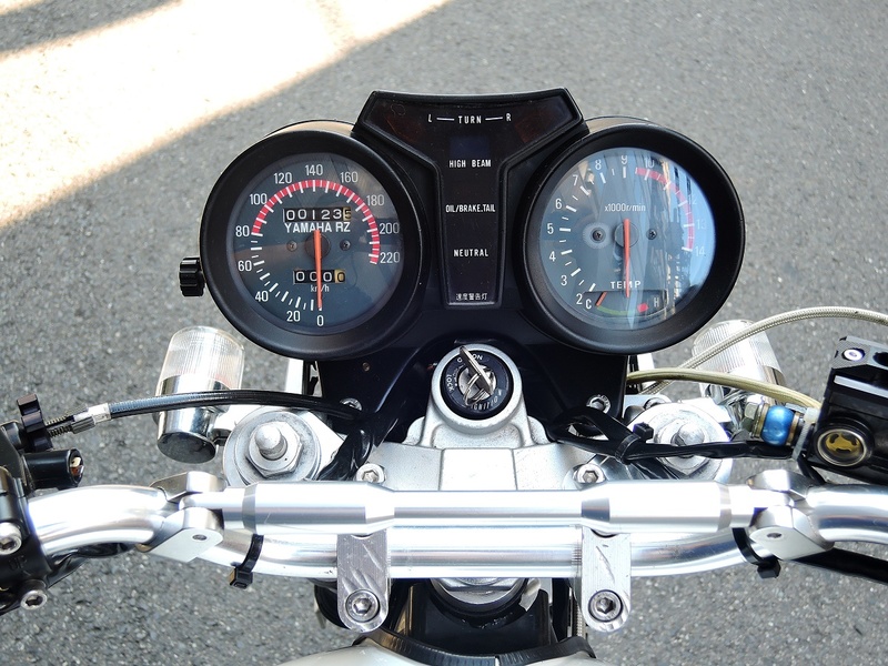 RZ250 ( YAMAHA ) | 東京都上野のバイク街にあるバイクショップ