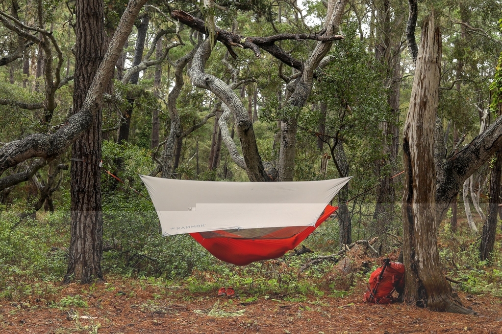 KAMMOKが全天候に対応するオールインワンハンモックセットを発表し