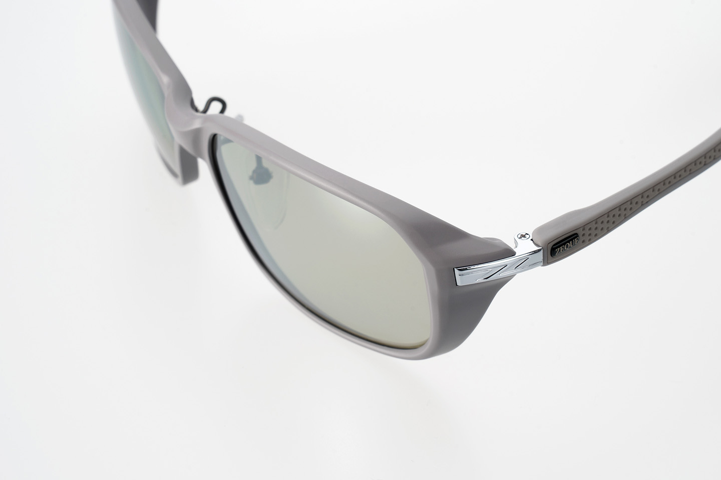 TIDA | Zeque (ゼクー)