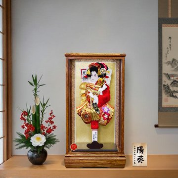 おしゃれなで綺麗な13号刺繍羽子板ケース飾り お薦めの初正月飾り