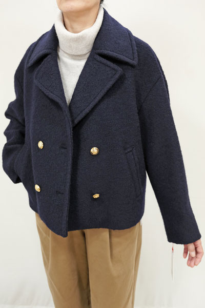 毛ポリブークレーテーラードダブル4金釦ショート丈ピーコート 商品詳細