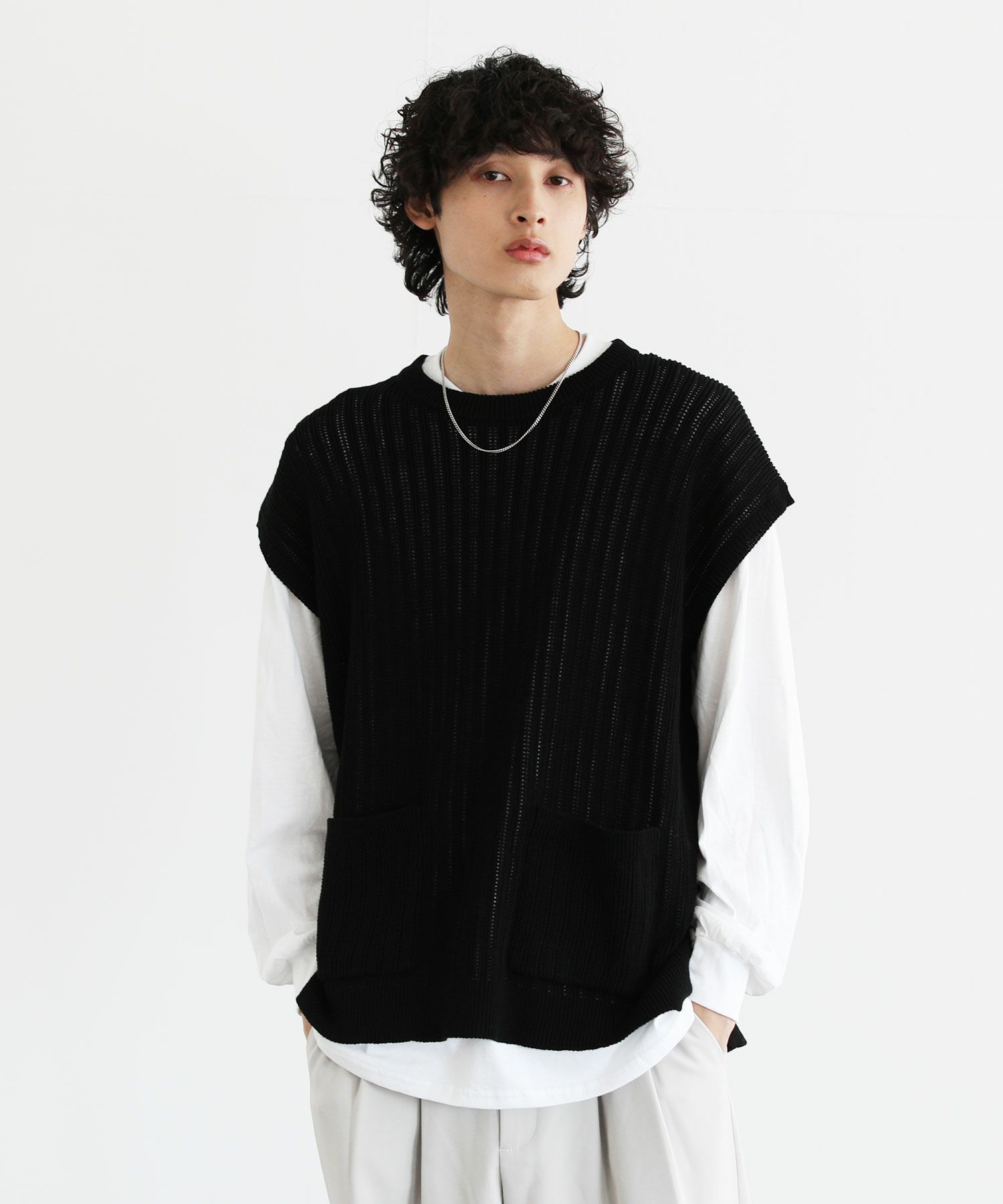 VICTIM]KNIT VEST | OPENING ACT