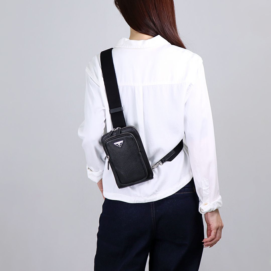 プラダ PRADA ショルダーバッグ レザースマートフォンケース