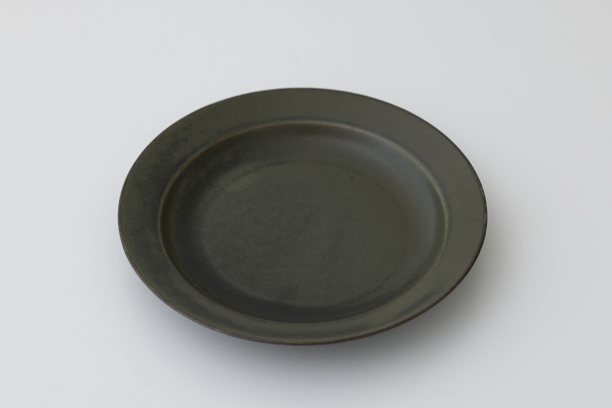 OXYMORON plate M - yumiko iihoshi porcelain 公式オンラインショップ