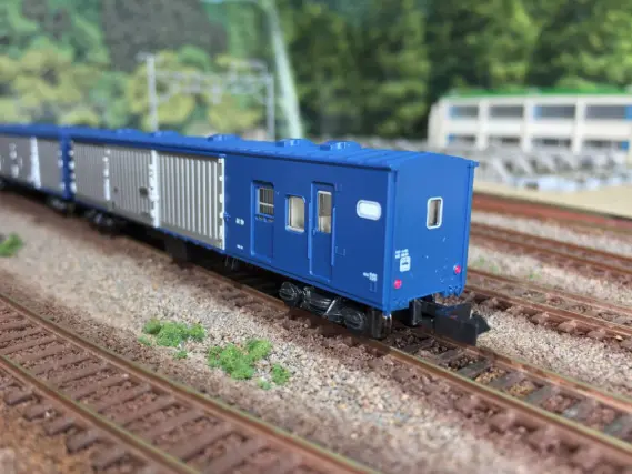 KATOの荷レ(nimore) 郵便・荷物列車セットで遊ぶ。10-899 | NGaugeJP