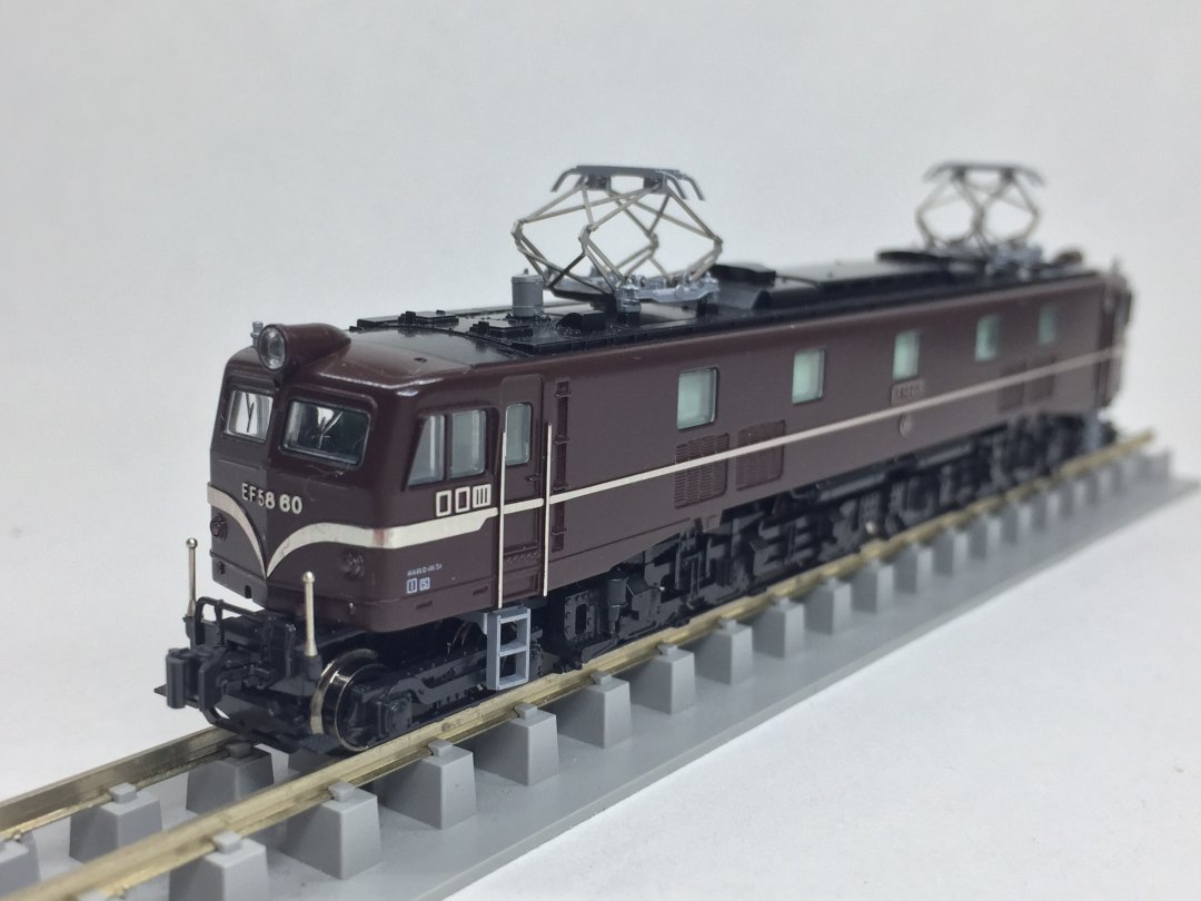 EF58 60 お召予備機が入線と言いたいけれど。 KATO 3050 | NGaugeJP