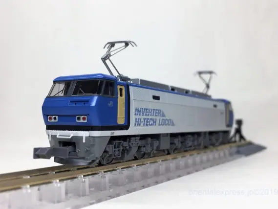 EF200 登場時塗装（2019年版）が入線です。KATO 3036-2 | NGaugeJP