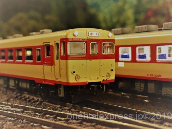 キハ58系(非冷房車) 急行「いいで」が入線しました。KATO 10-1531