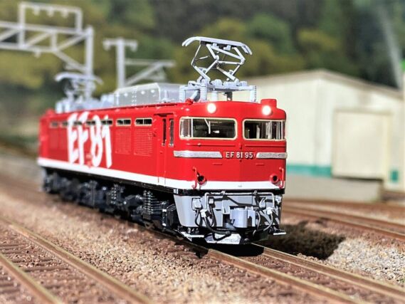 EF81 95号機 レインボー塗装・Hゴムグレー を弄る。その2 北斗星1号