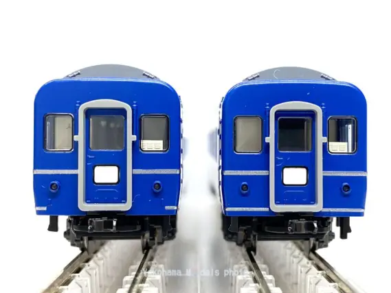 24系25形 寝台特急「さくら・はやぶさ/富士」が入線です。KATO 10-1799