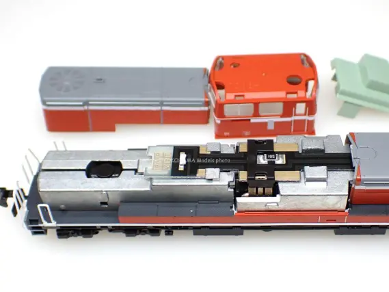 DD51 0番台 暖地形 が入線しました。KATO 7008-K | NGaugeJP - 横濱