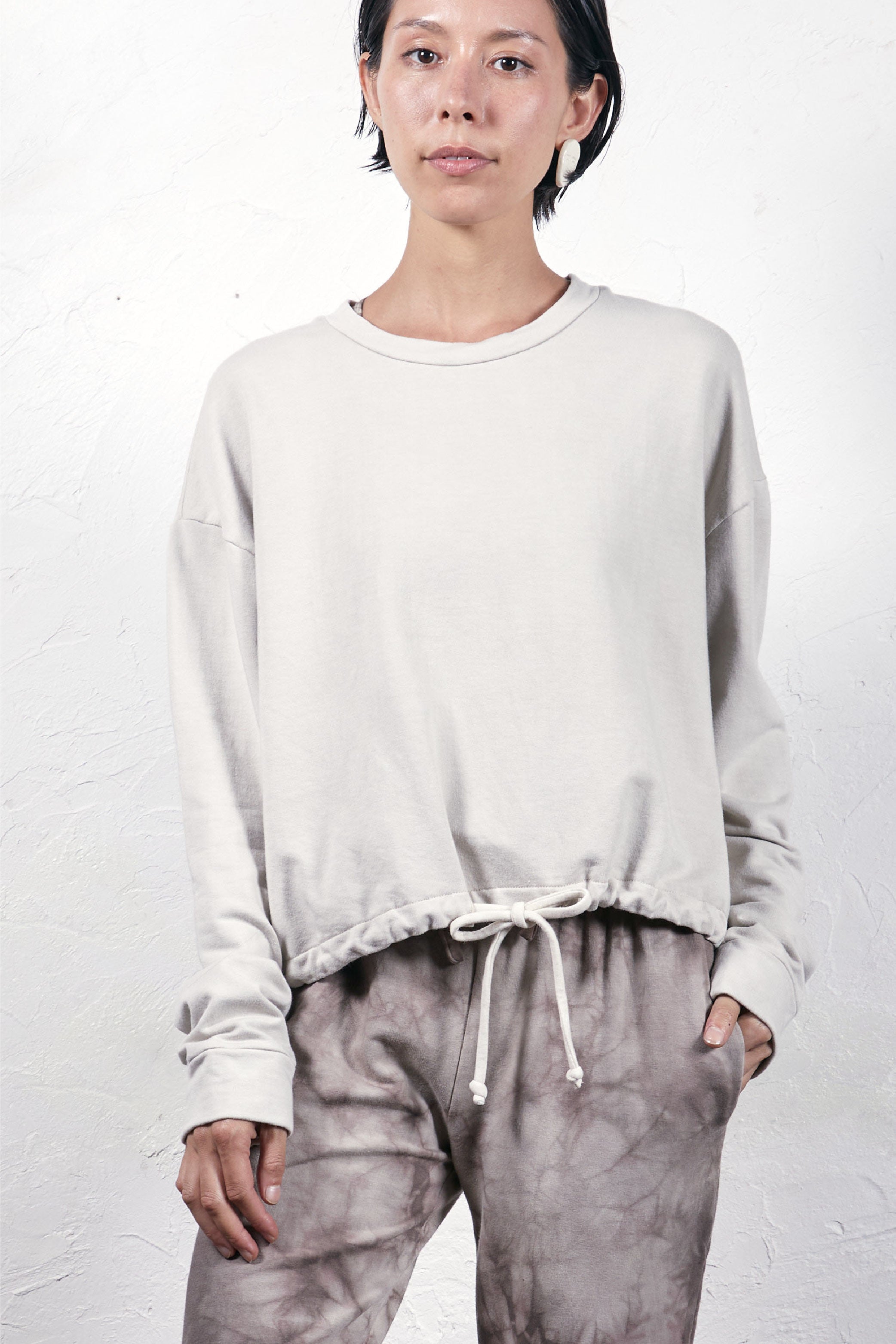 yinyang ウィークエンドプルオーバー yoga