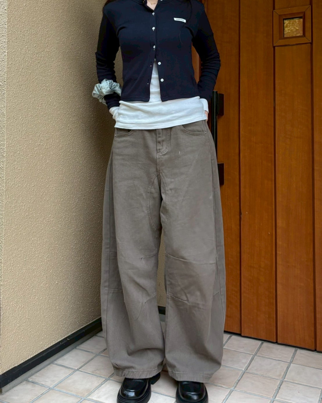 カーブシルエットパンツ MU0140 – YOLO（ヨロ）｜ファッション通販