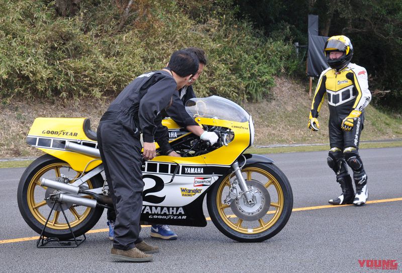 ケニー・ロバーツがRZV500Rで激走！ | WEBヤングマシン｜最新バイク情報