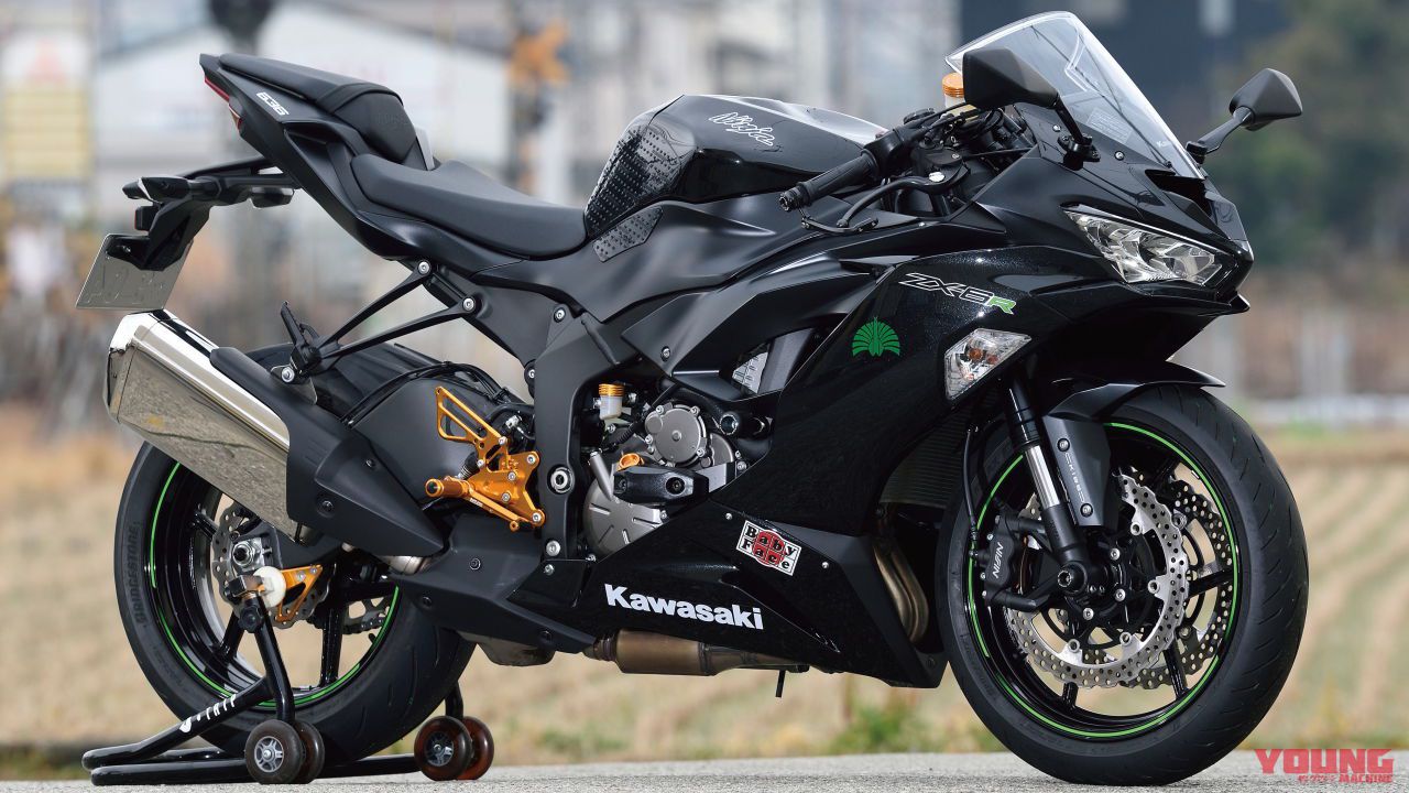 心ゆくまで新型ニンジャZX-6Rのパフォーマンスを堪能できるステップ