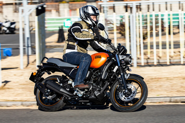 インドヤマハFZ-X 試乗インプレッション【XSR系の特徴的な丸目ちゃん