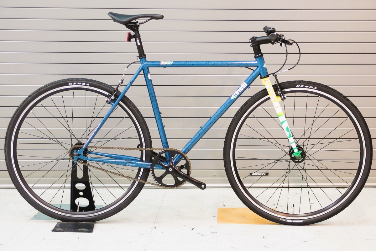 太いタイヤも履けちゃうし 変速機だって付けれちゃう♪『チネリ TUTTO