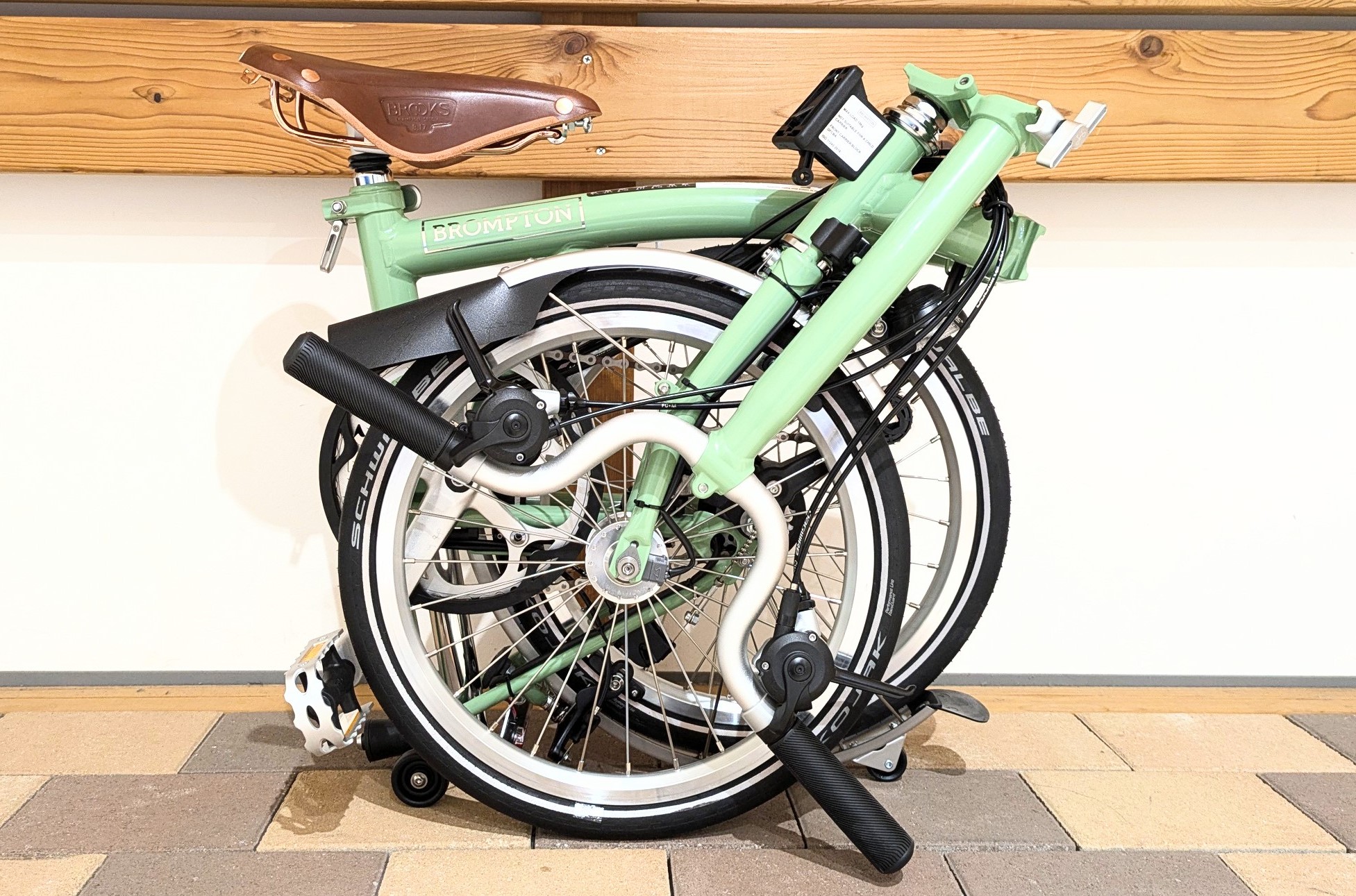 BROMPTON STORE】50周年記念モデルが入荷！クラシック感満載のモデル
