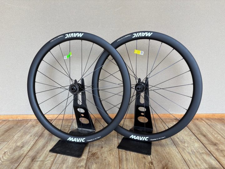 MAVIC】はじめてのカーボンホイールにオススメ「COSMIC S 42 DISC