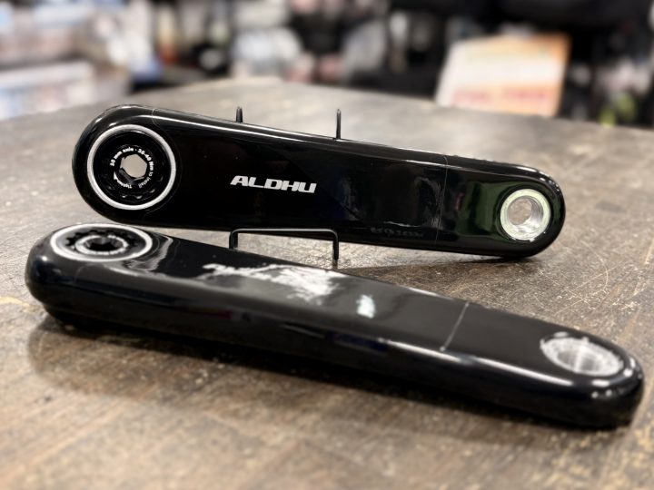 ROTOR】「ALDHU CARBON」165mmが1セットのみ再入荷 | 船橋で自転車を
