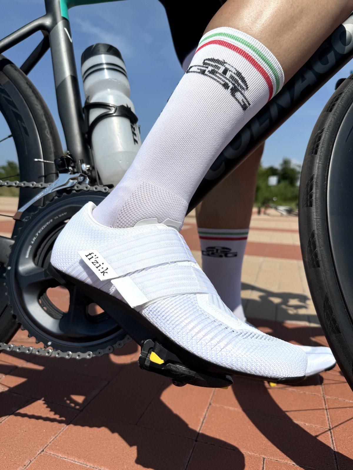 インプレ】ダイヤル式じゃない！？最新シューズ、履き心地の良さの秘密