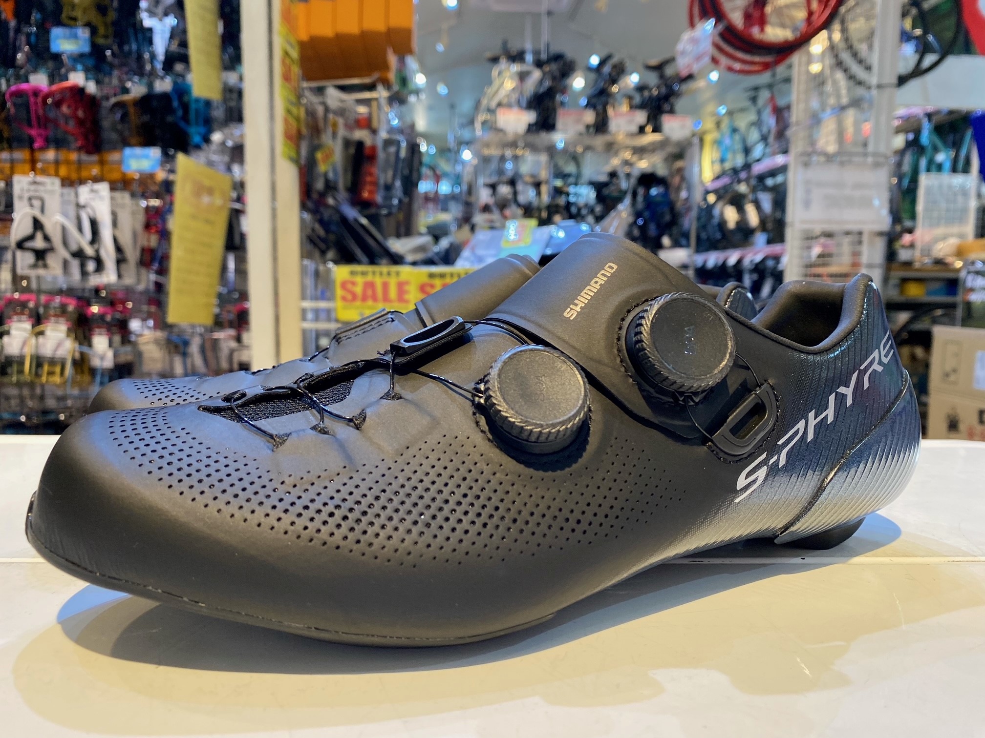 シマノ RC9 ワイドモデル EU40.5 アウトレット】SHIMANOが誇る