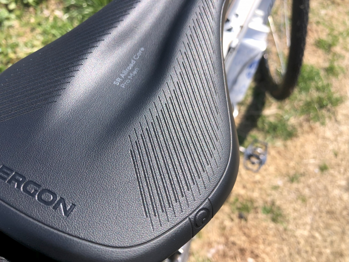 60日くらいERGONのサドルを使い続けてみた | 東海地区で自転車をお探し
