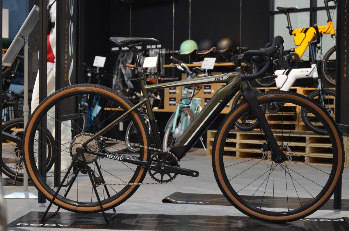 新橋×BESV】グラベル×E-BIKEの無限大な走破性でライドを楽しみませんか