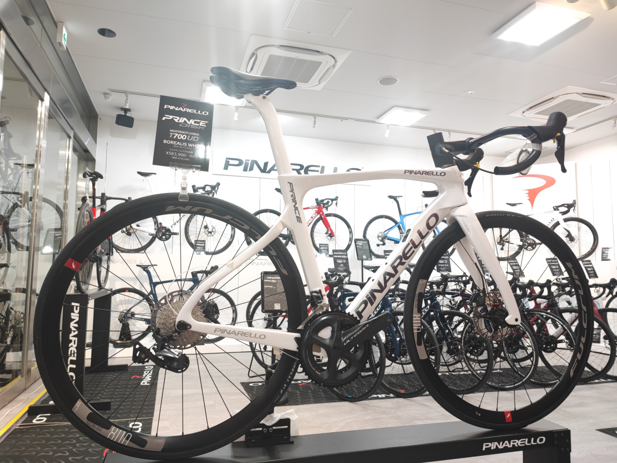 PINARELLO ロードバイク ULTEGRA Di2 ボレアリスホワイト PINARELLO