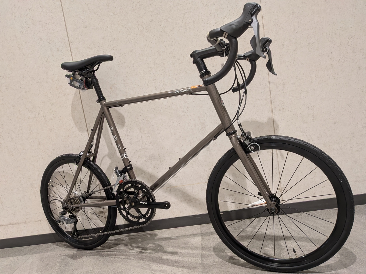 FUJI】待望のミニベロロードの新色が入荷！！ | 新宿で自転車をお探し