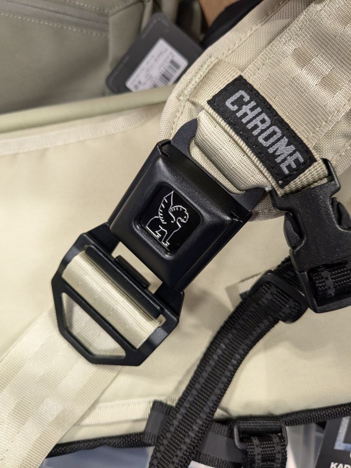 CHROME】入荷してきたKADETシリーズをご紹介します | サイクルウェアの