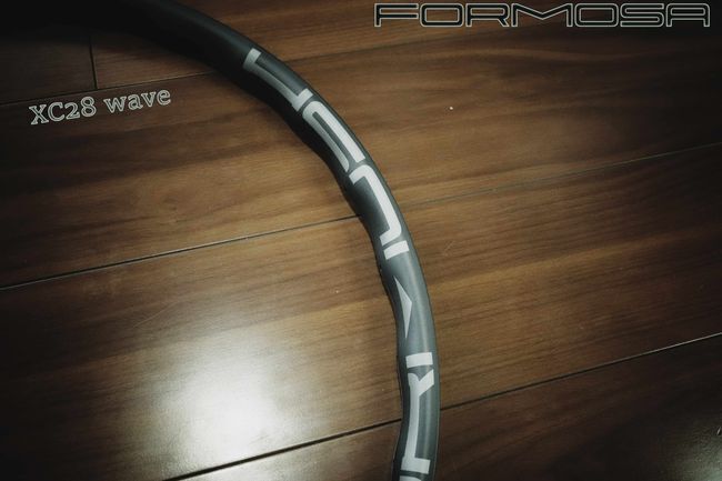 MTB完組ホイール29インチで1430g: Yurisの日記