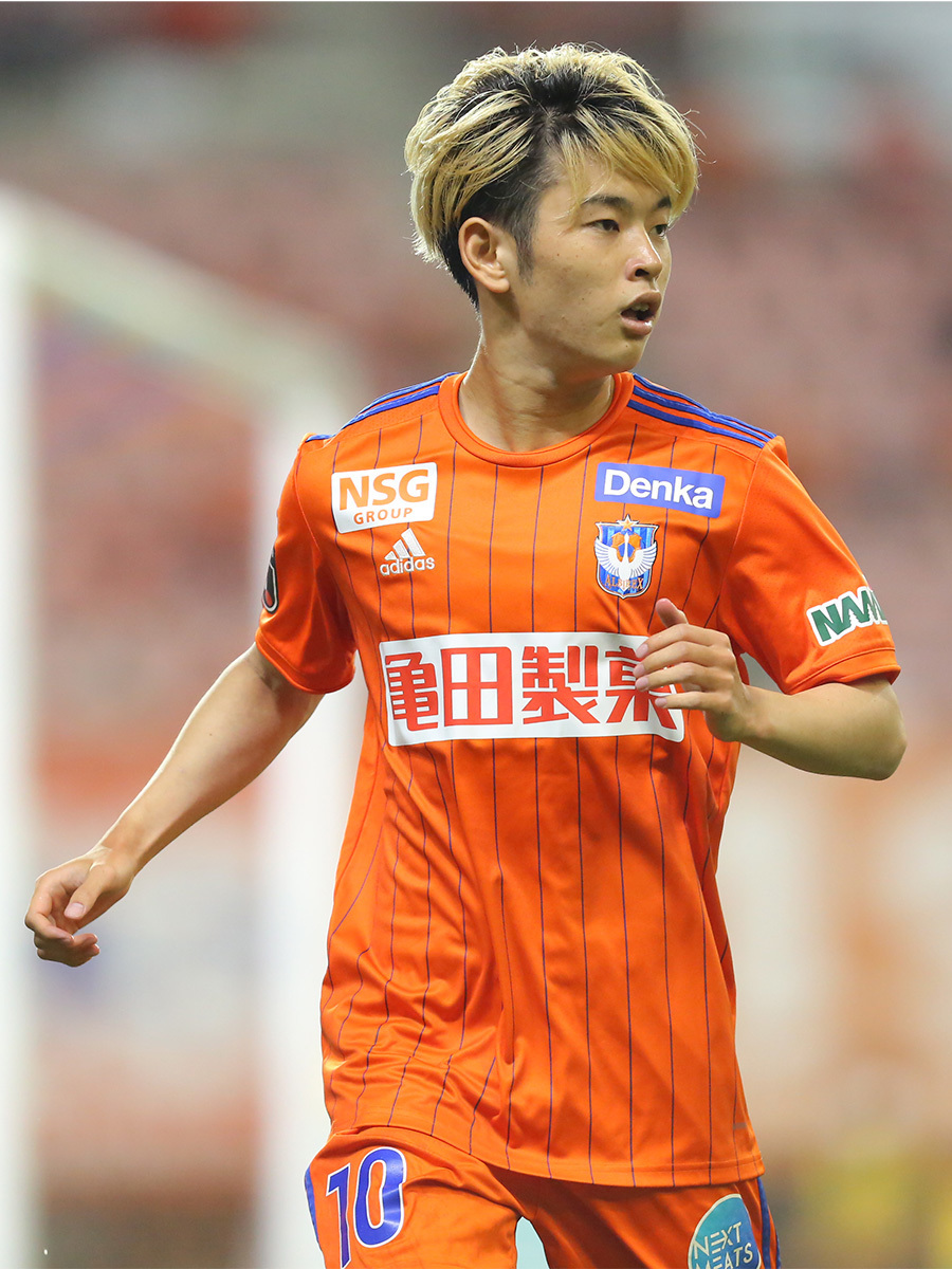 アルビレックス新潟 本間至恩選手神ユニ 本間 至恩 選手 契約更新の