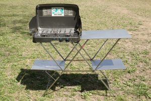 自宅のように ユニフレームキッチンスタンドII – 残念キャンプで