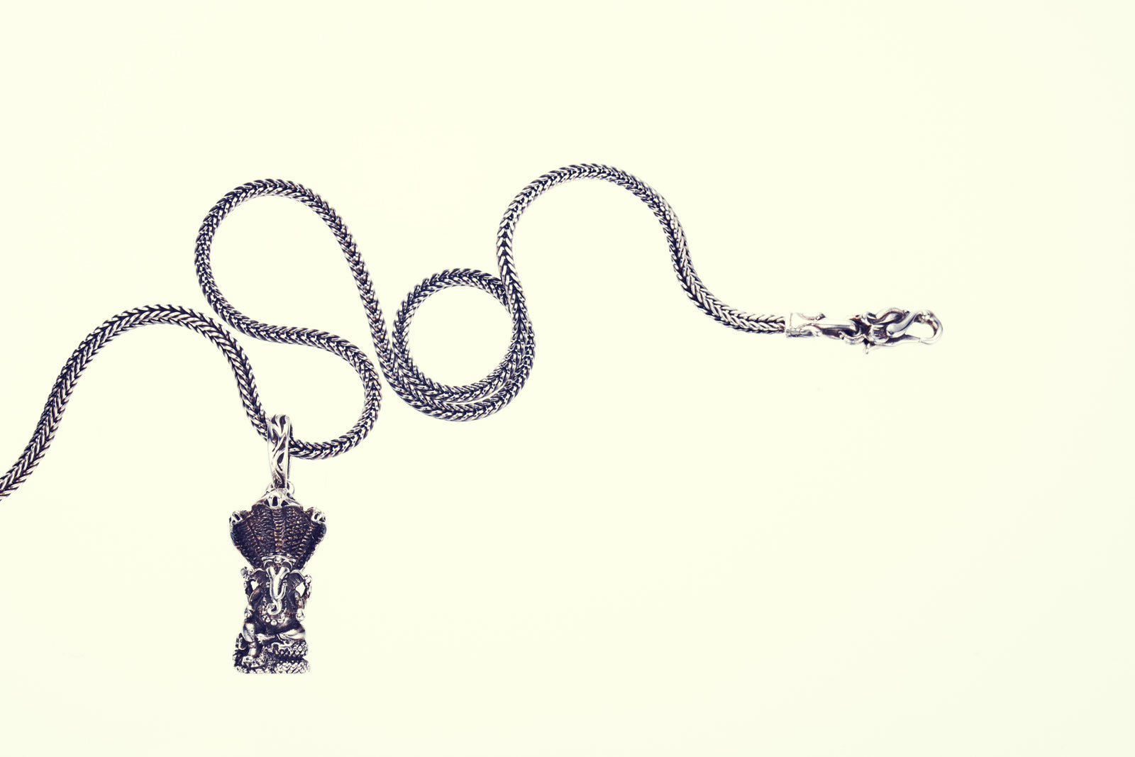 Ganesh with 3-Head Cobra｜ガネーシャ・3ヘッド・コブラ・ペンダント