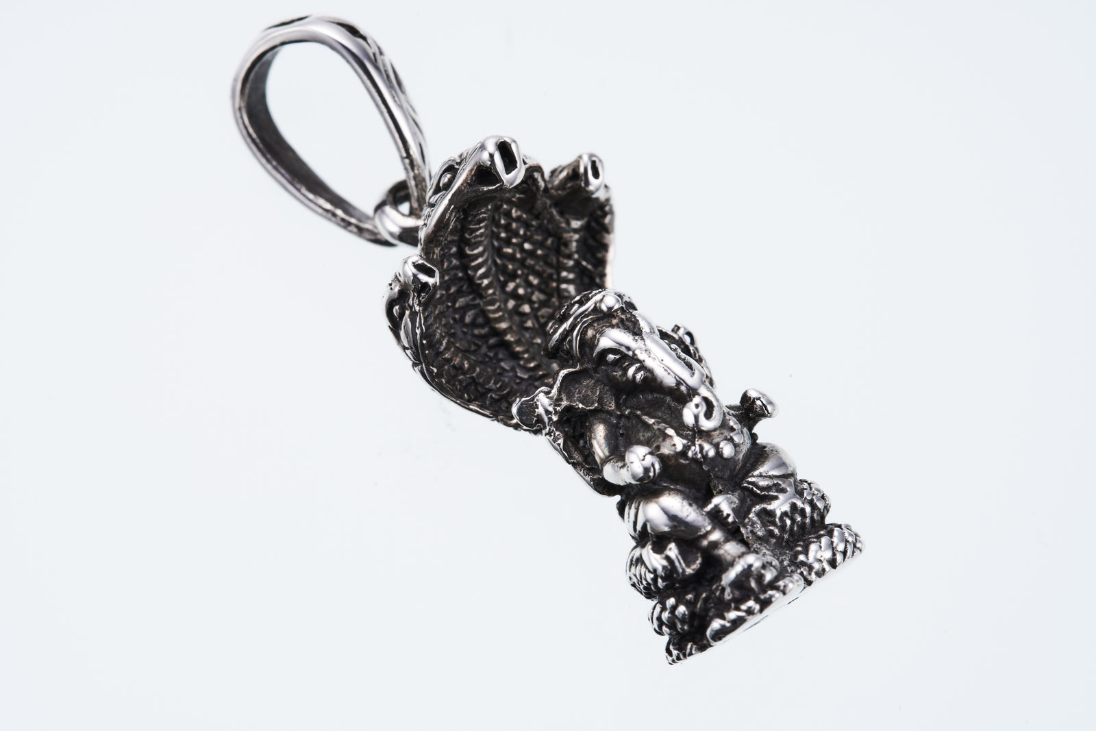 Ganesh with 3-Head Cobra｜ガネーシャ・3ヘッド・コブラ・ペンダント