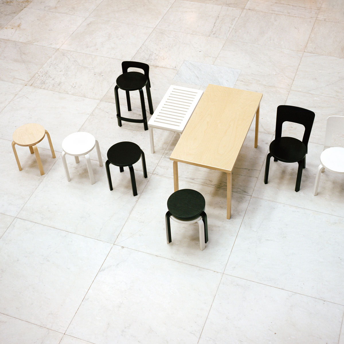 Artek Alvar Aalto - Four Legged Stools E60 - Lacquered - Artek
