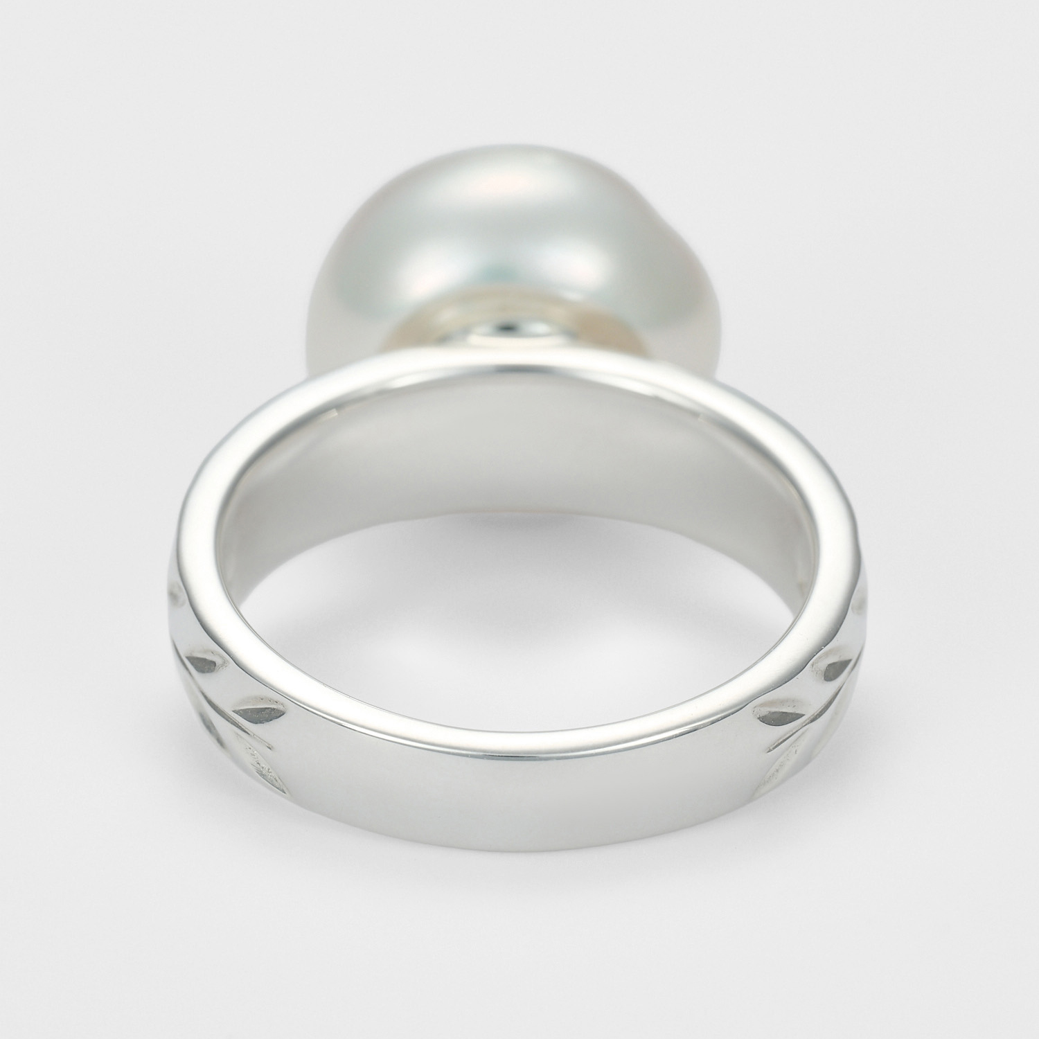 シルバー淡水パールリング｜リング｜アガット 公式オンラインストア