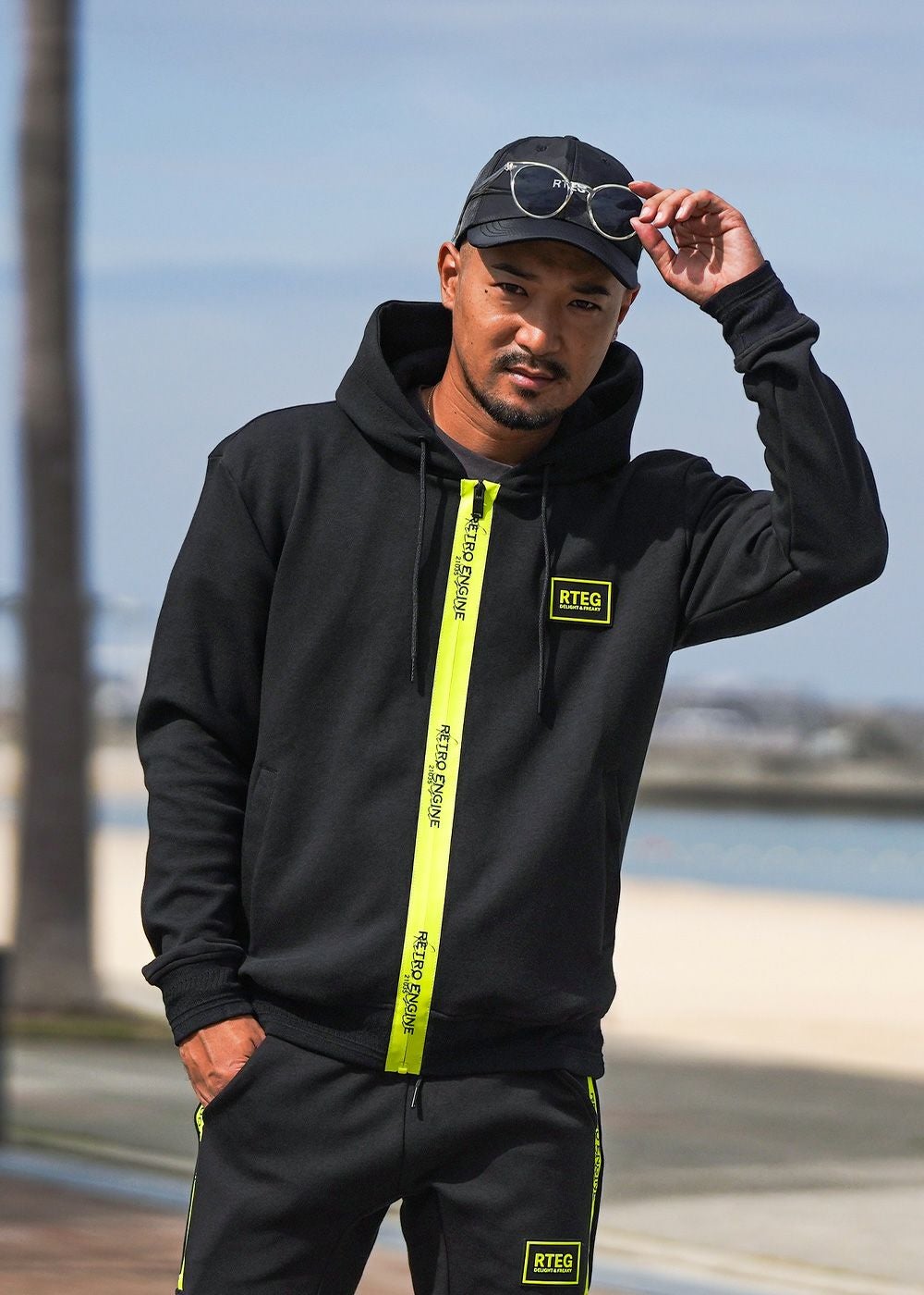 RTEGネオン&Eジップフーディー | adamsJUGGLER（アダムスジャグラー