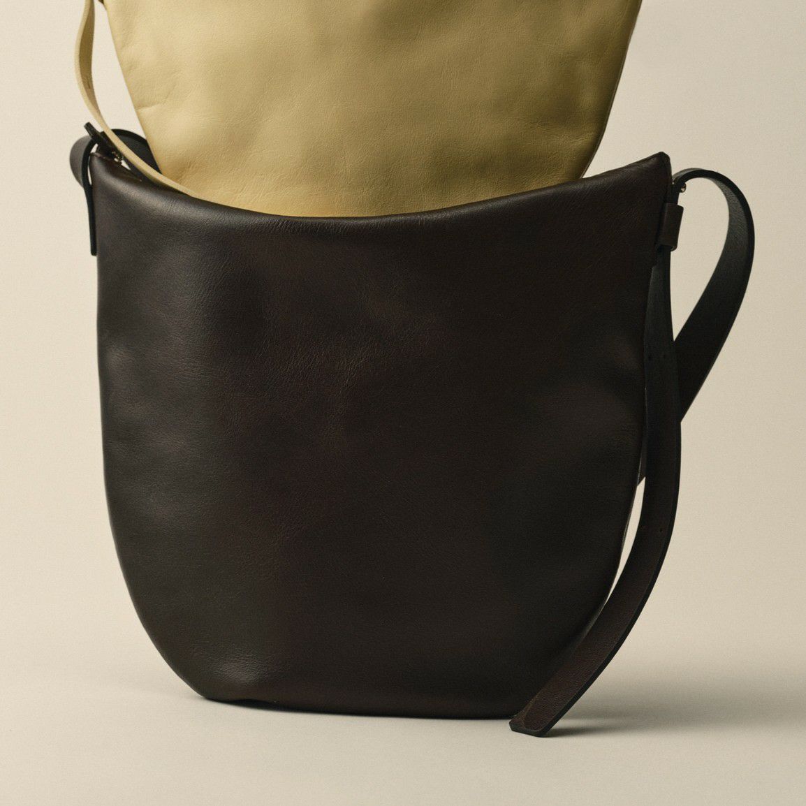 Ball Charm Satin Mini | AINEXX ONLINE（アイネックスオンライン）