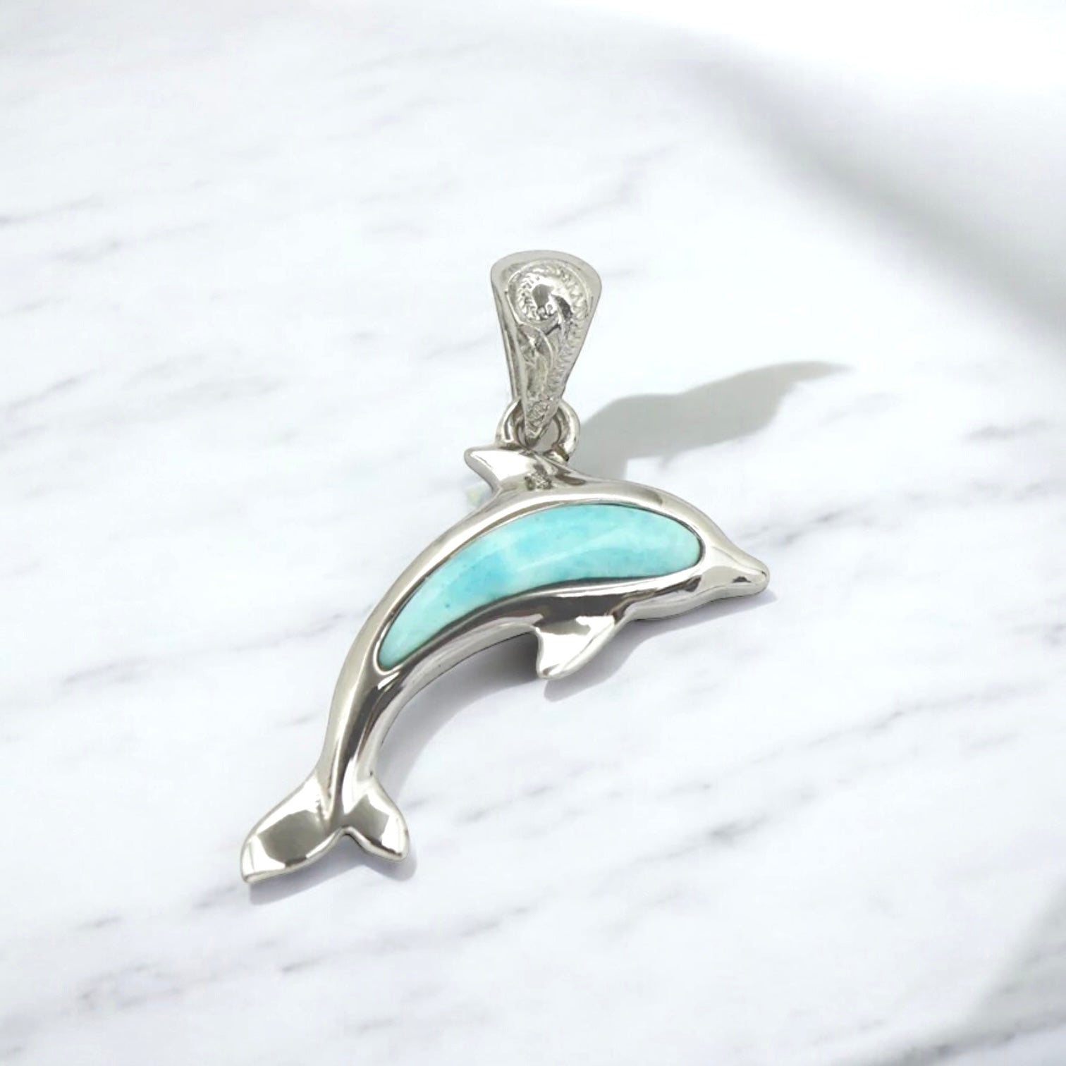 ハワイアンジュエリー ラリマーイルカペンダント