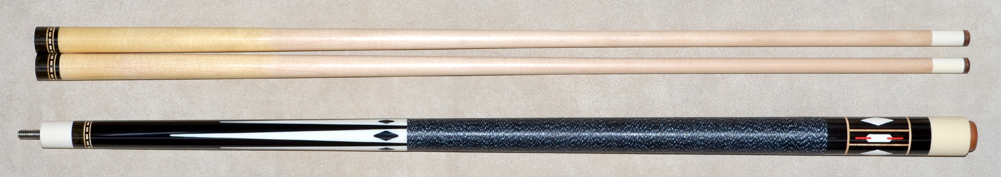 ポール・ヒューブラーキュー：ビリヤード用品のことなら自由が丘の