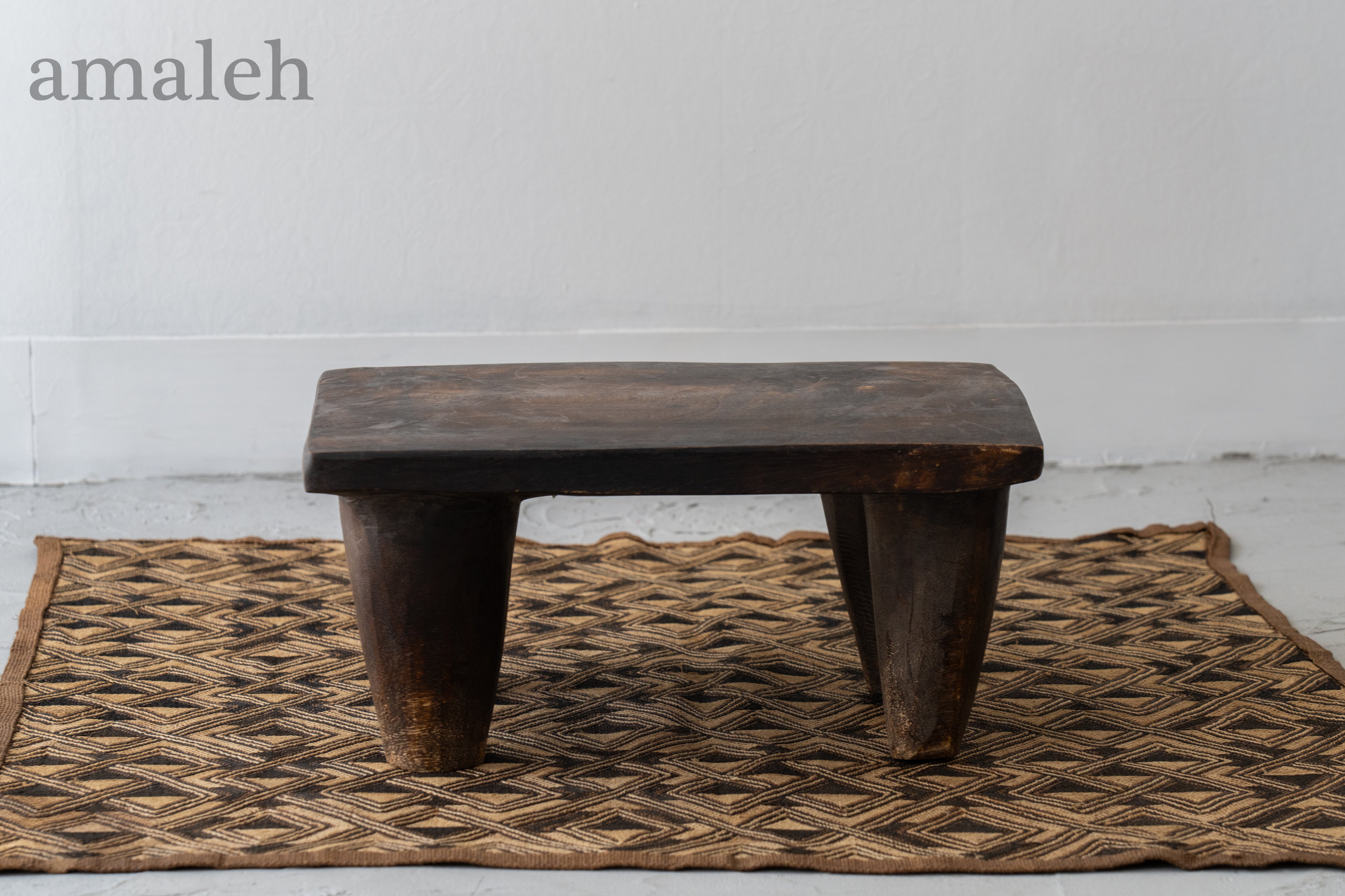アフリカ産 セヌフォスツール】アフリカスツール-ヴィンテージラグ専門