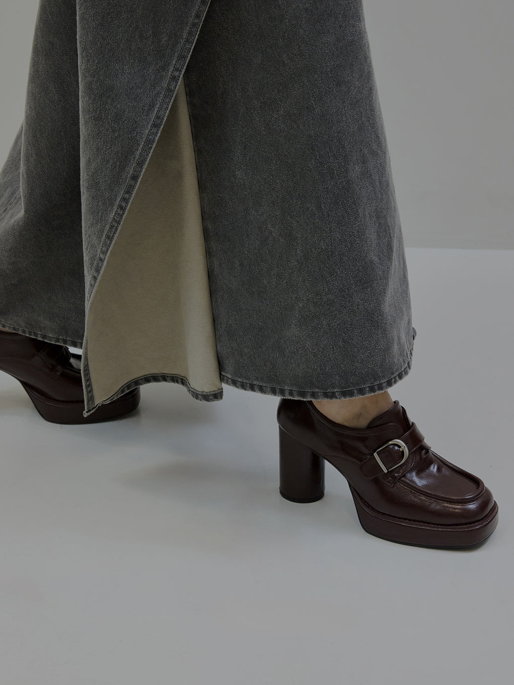 SQUARE LADY LOAFER
