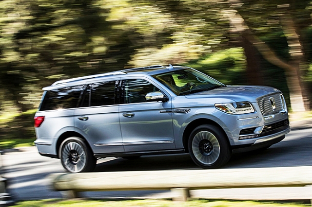 2018 リンカーンナビゲーター (LINCOLN NAVIGATOR) | アメ車と逆輸入車