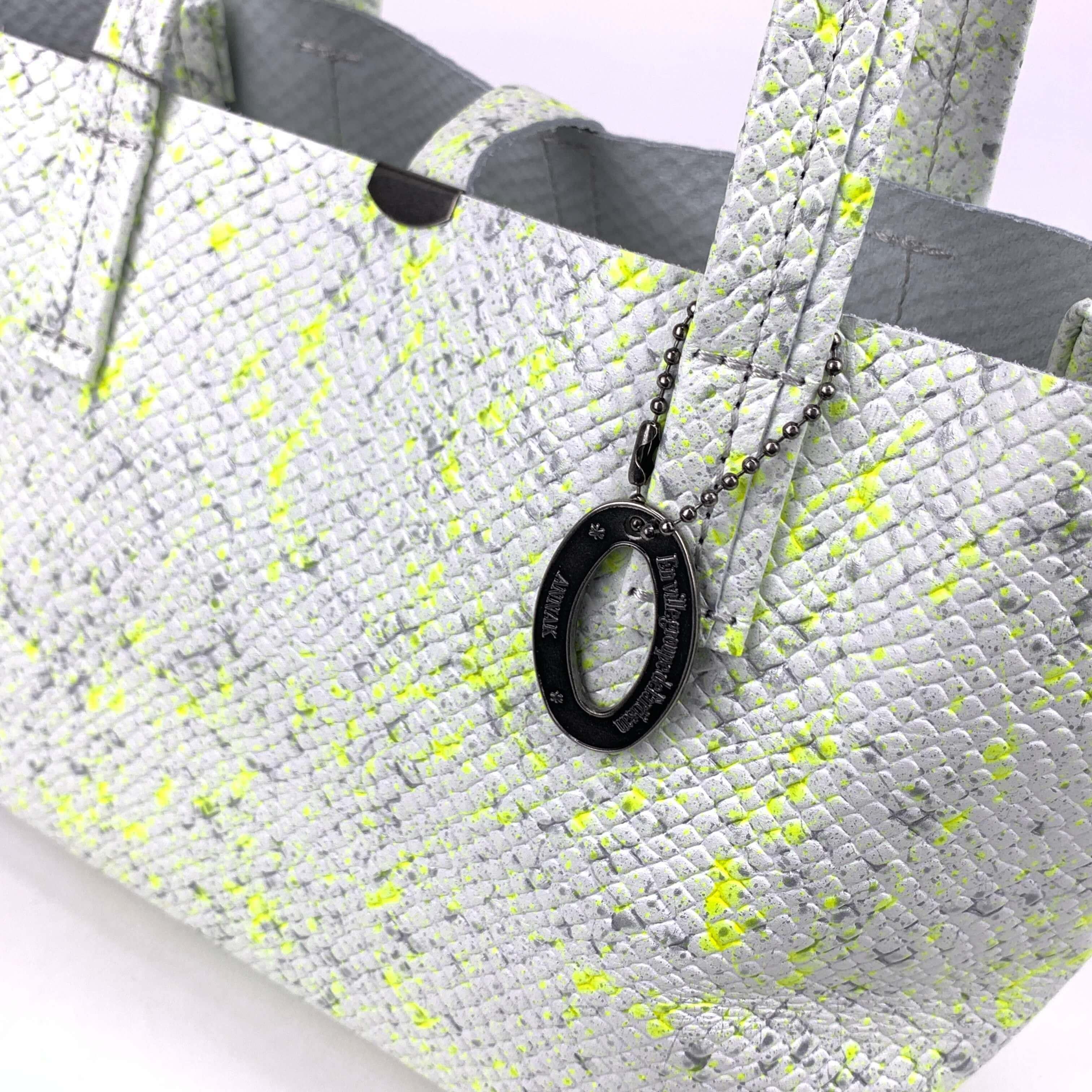 ANNAK エンボスハンドペイントレザー ランチトートバッグ – atelier