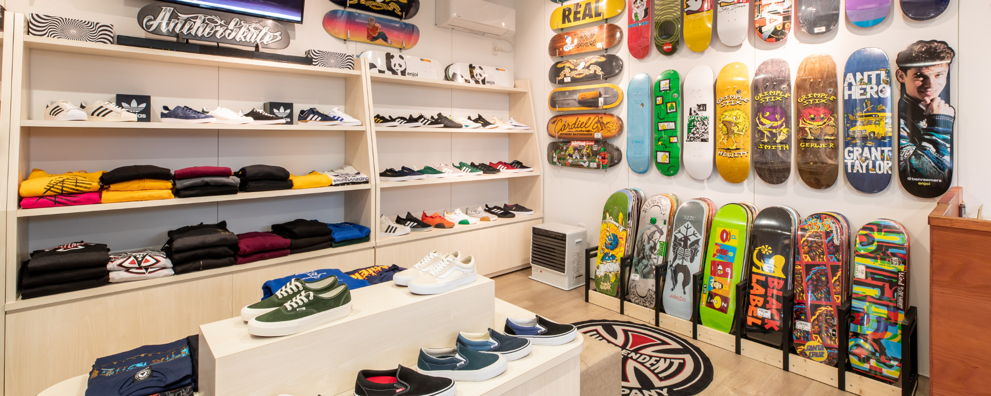 スケートボード通販サイト「ANCHOR SKATE SHOP」