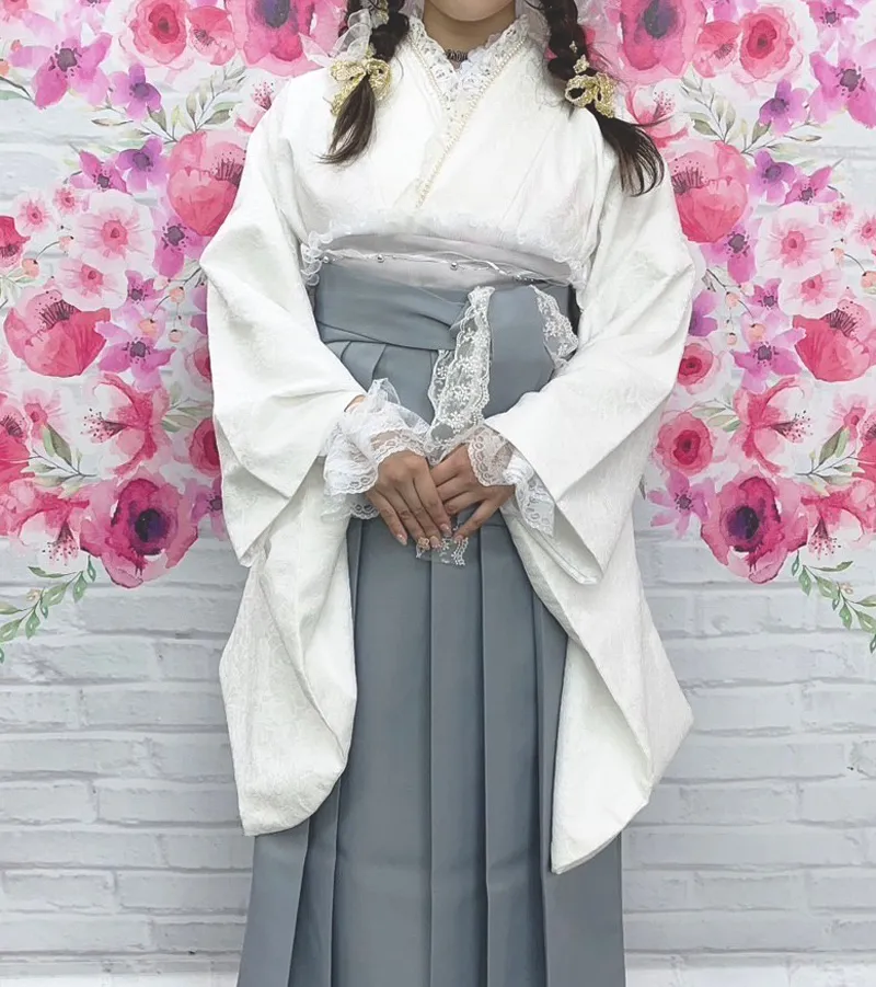 ホワイトカラーレース×ホワイトグレー | 卒業式袴レンタルのアンジュ