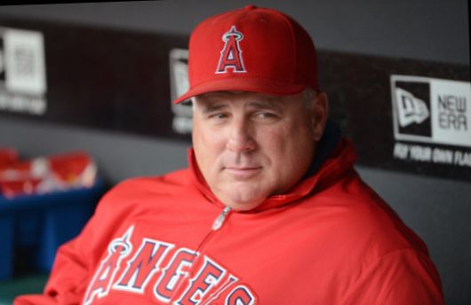 チーム紹介：マイク・ソーシア監督（59歳） – 2024年版 ロサンゼルス